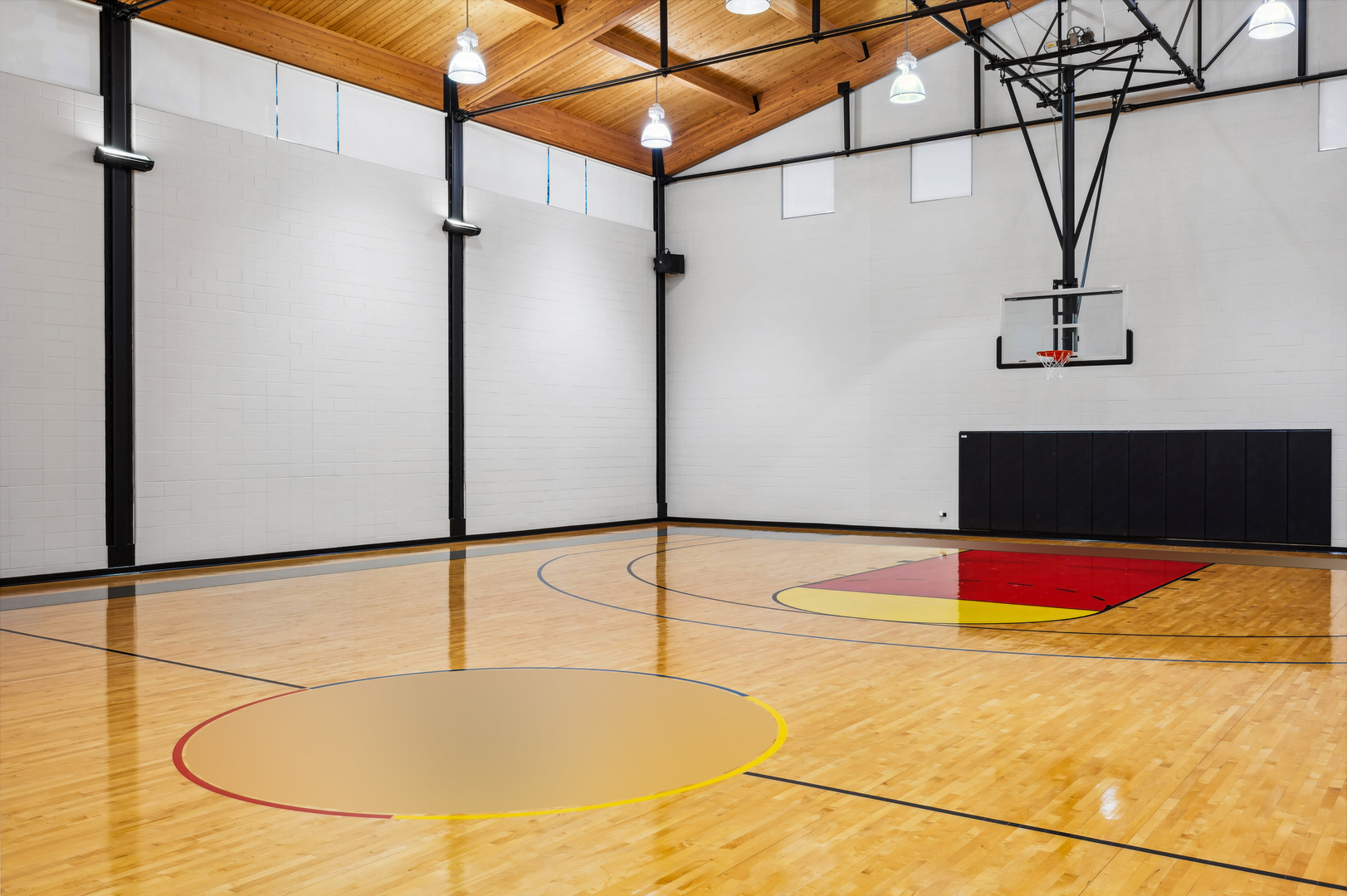 2700 Point Drive Highland Park, IL 60035 - Photo 15 of 22 a bathroom with a tub and shower