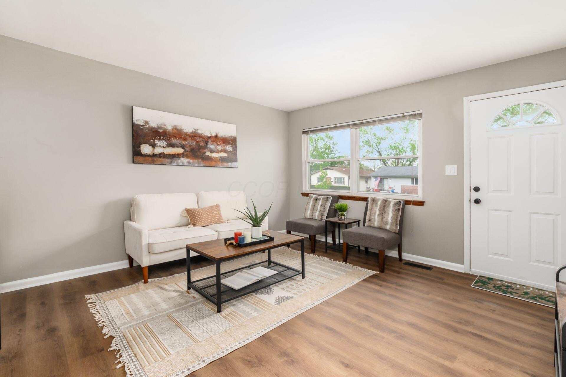 2306 Ward Road Columbus, OH 43224 - Photo 4 of 31 Gallery Image 4