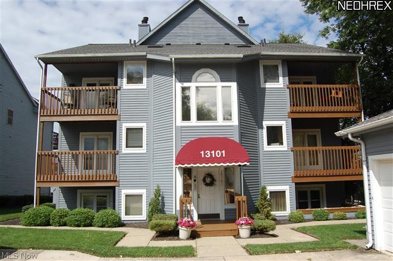 13101 West Lake Road, Unit 3 Vermilion, OH 44089 - Photo 7 of 25 Unit is the middle on the left. Deck is off of bedroom #2.