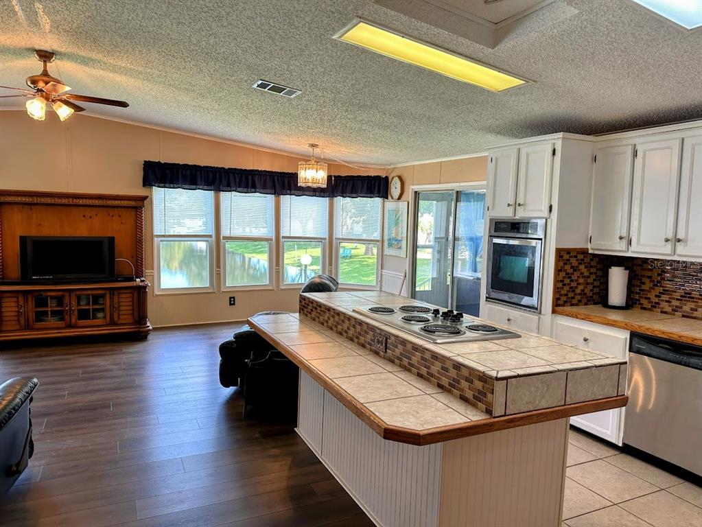 1001 Starkey Road, Unit 358 Largo, FL 33771 - Photo 12 of 38