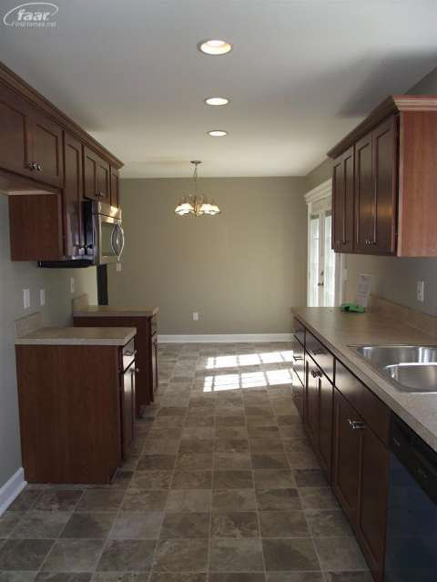 12279 Coldwater Road Flushing, MI 48433 - Photo 19 of 31 20421281-18.JPG