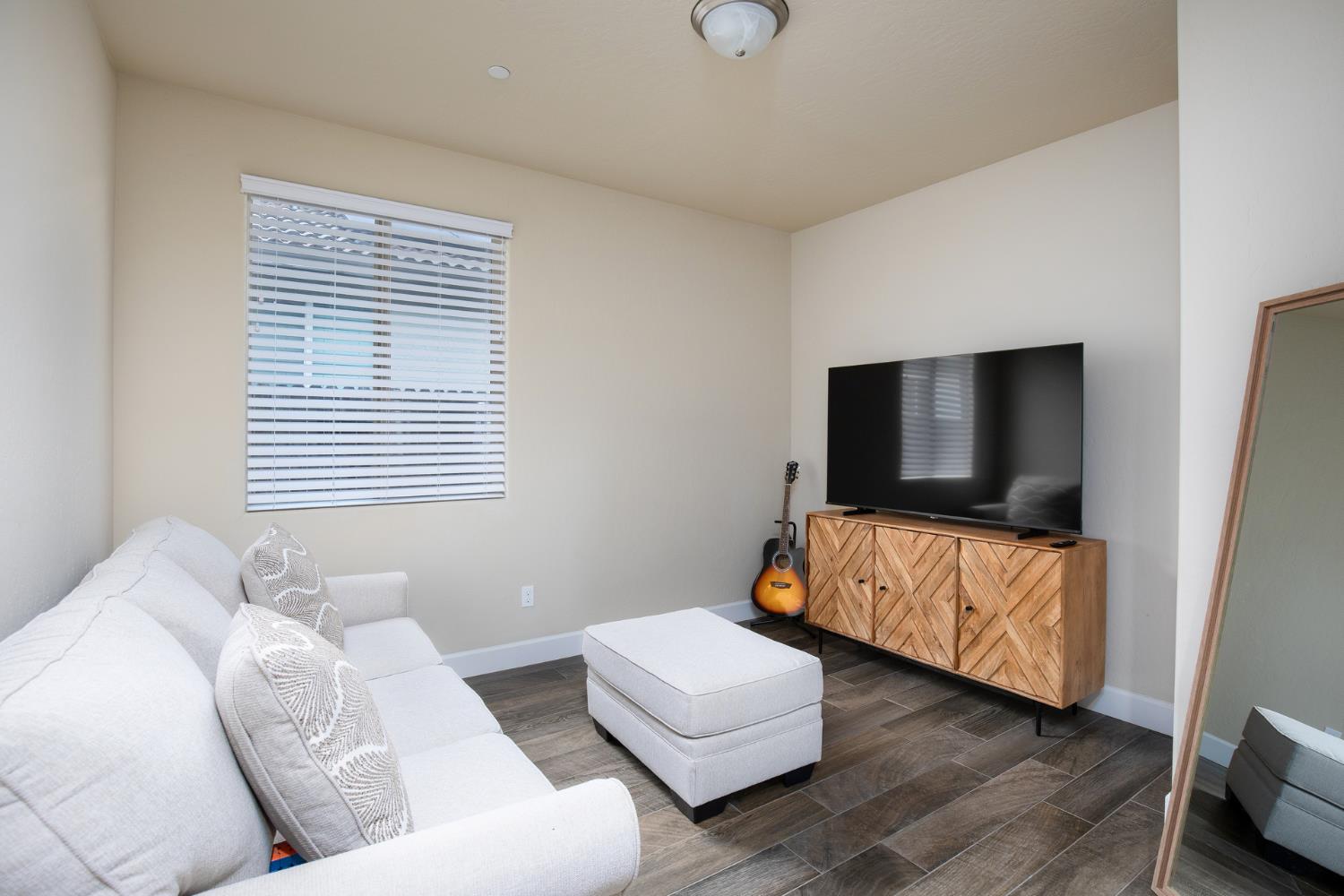 1041 Ridge Creek Estates Way Dinuba, CA 93618 - Photo 25 of 62