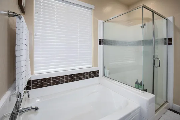 $560,000 | 1041 Ridge Creek Estates Way, Dinuba, CA 93618