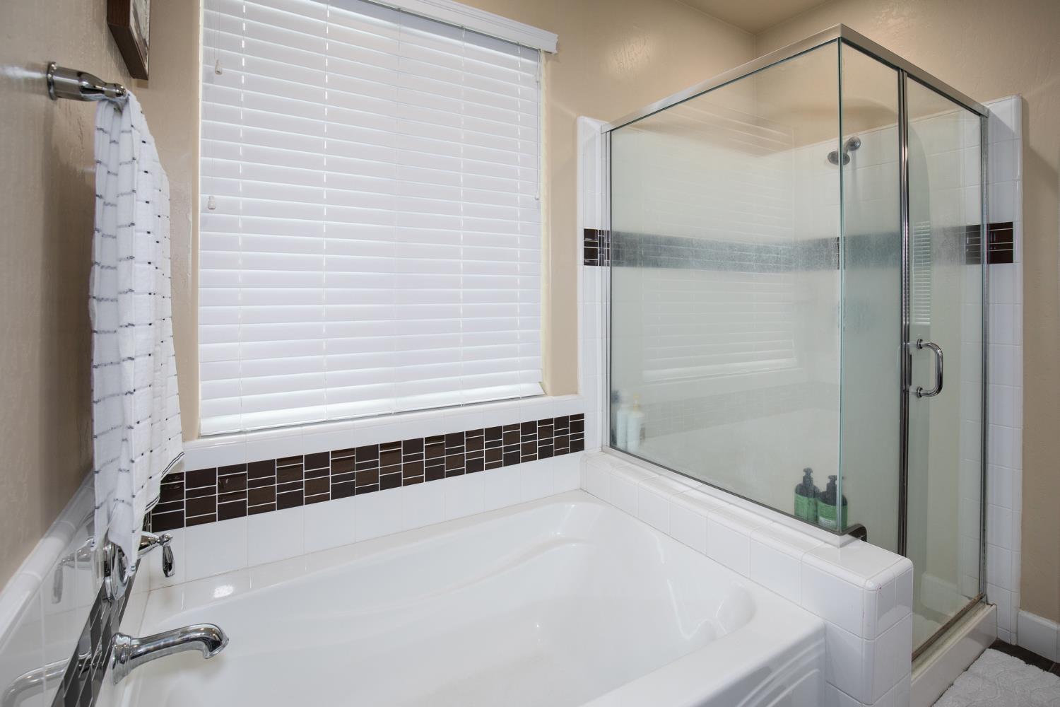 1041 Ridge Creek Estates Way Dinuba, CA 93618 - Photo 40 of 62