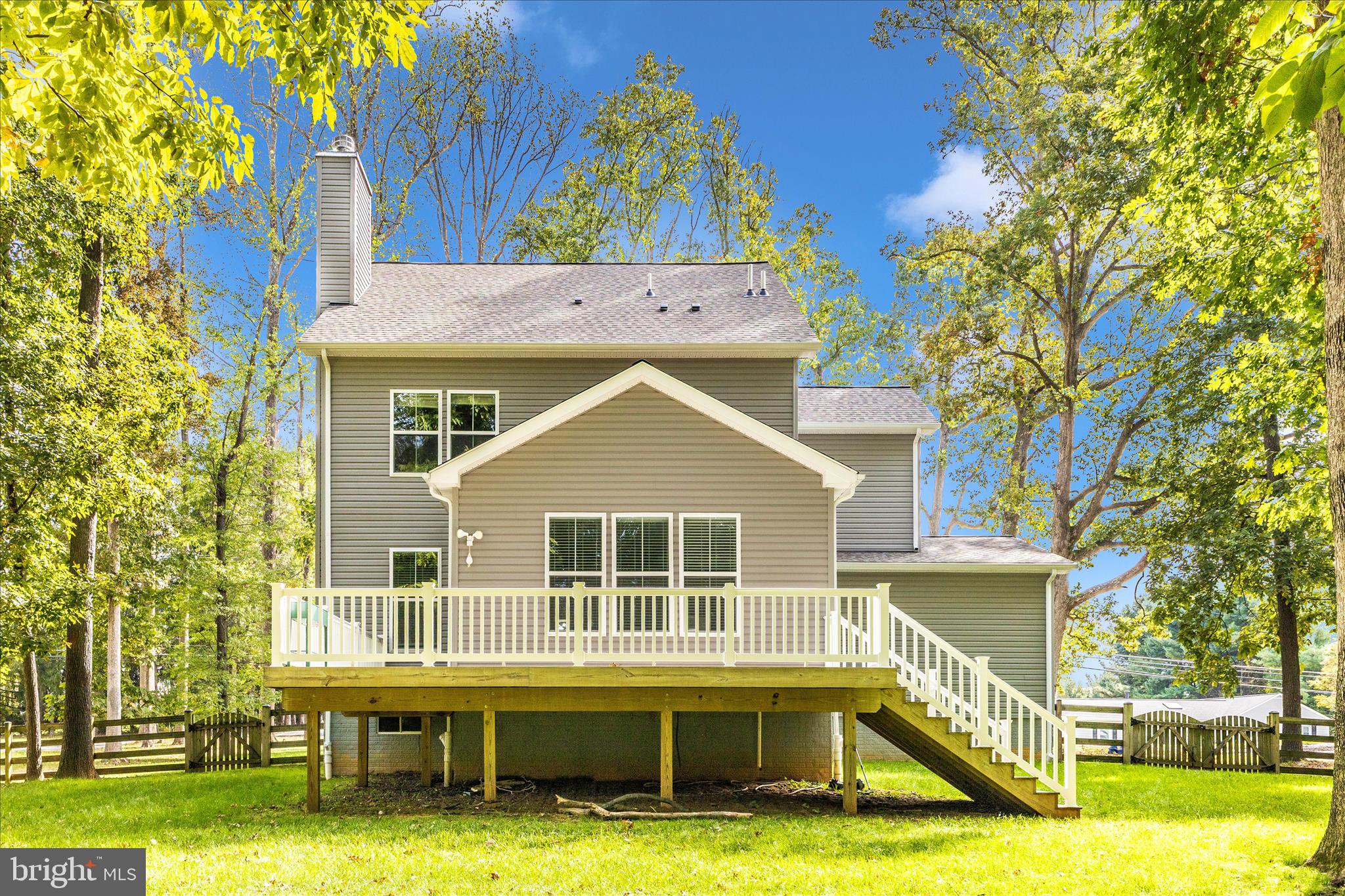 12328 Timber Grove Road Owings Mills, MD 21117 - Photo 41 of 52 Exterior Back