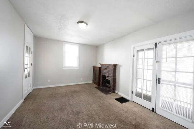 $1,450 | 411 South East Street, Lebanon, IN 46052