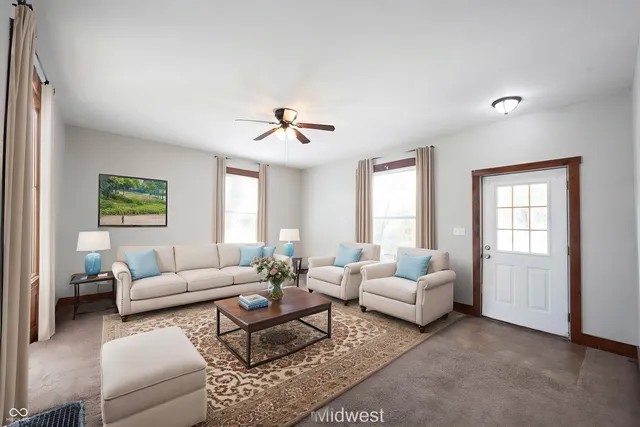 $1,450 | 411 South East Street, Lebanon, IN 46052