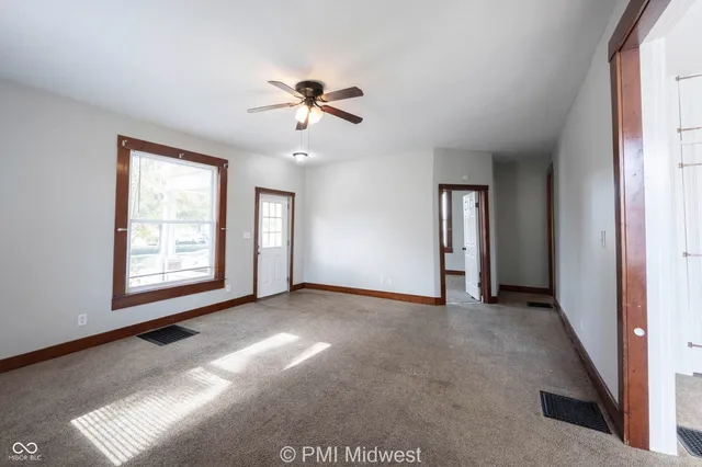 $1,450 | 411 South East Street, Lebanon, IN 46052