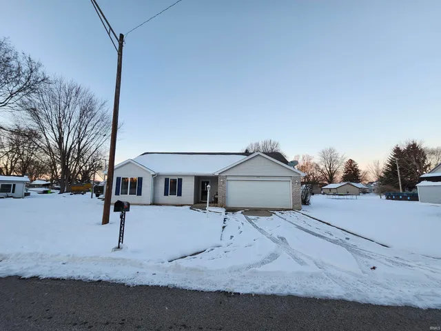 $269,900 | 250 West Allen Street, Markle, IN 46770