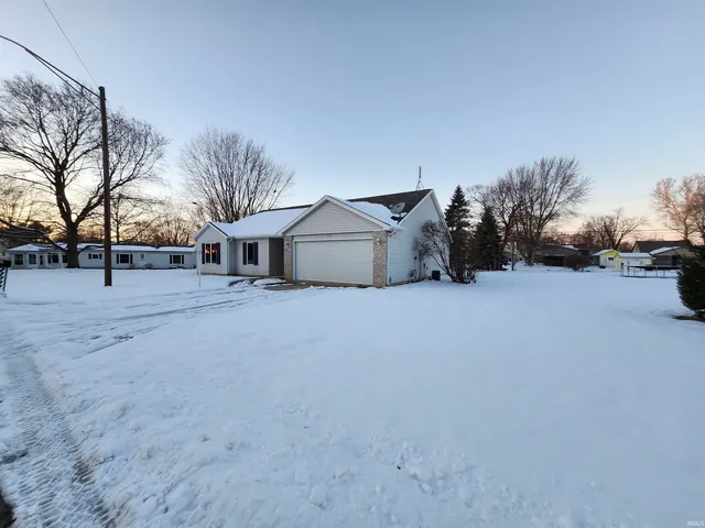 $269,900 | 250 West Allen Street, Markle, IN 46770