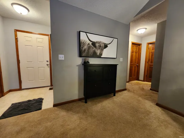 $269,900 | 250 West Allen Street, Markle, IN 46770