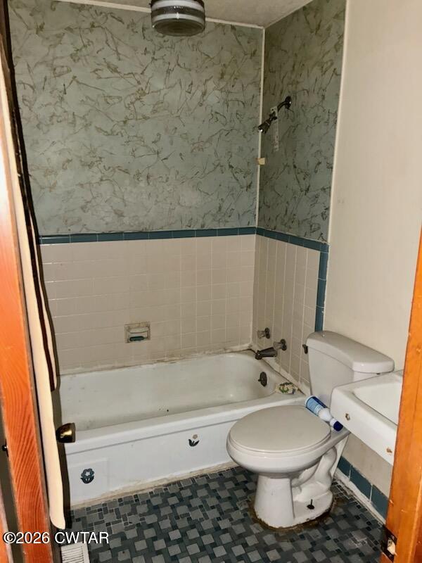 43 Carnell Street Jackson, TN 38301 - Photo 7 of 14 FullSizeR (25)