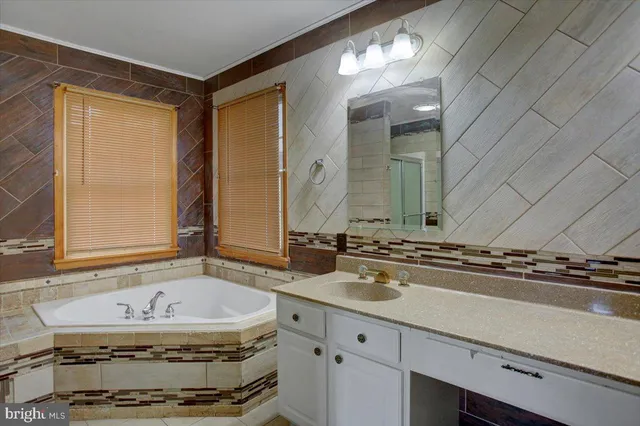 $549,999 | 409 William Drive, Shippensburg, PA 17257