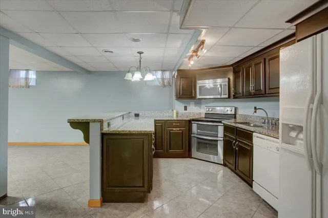 $549,999 | 409 William Drive, Shippensburg, PA 17257