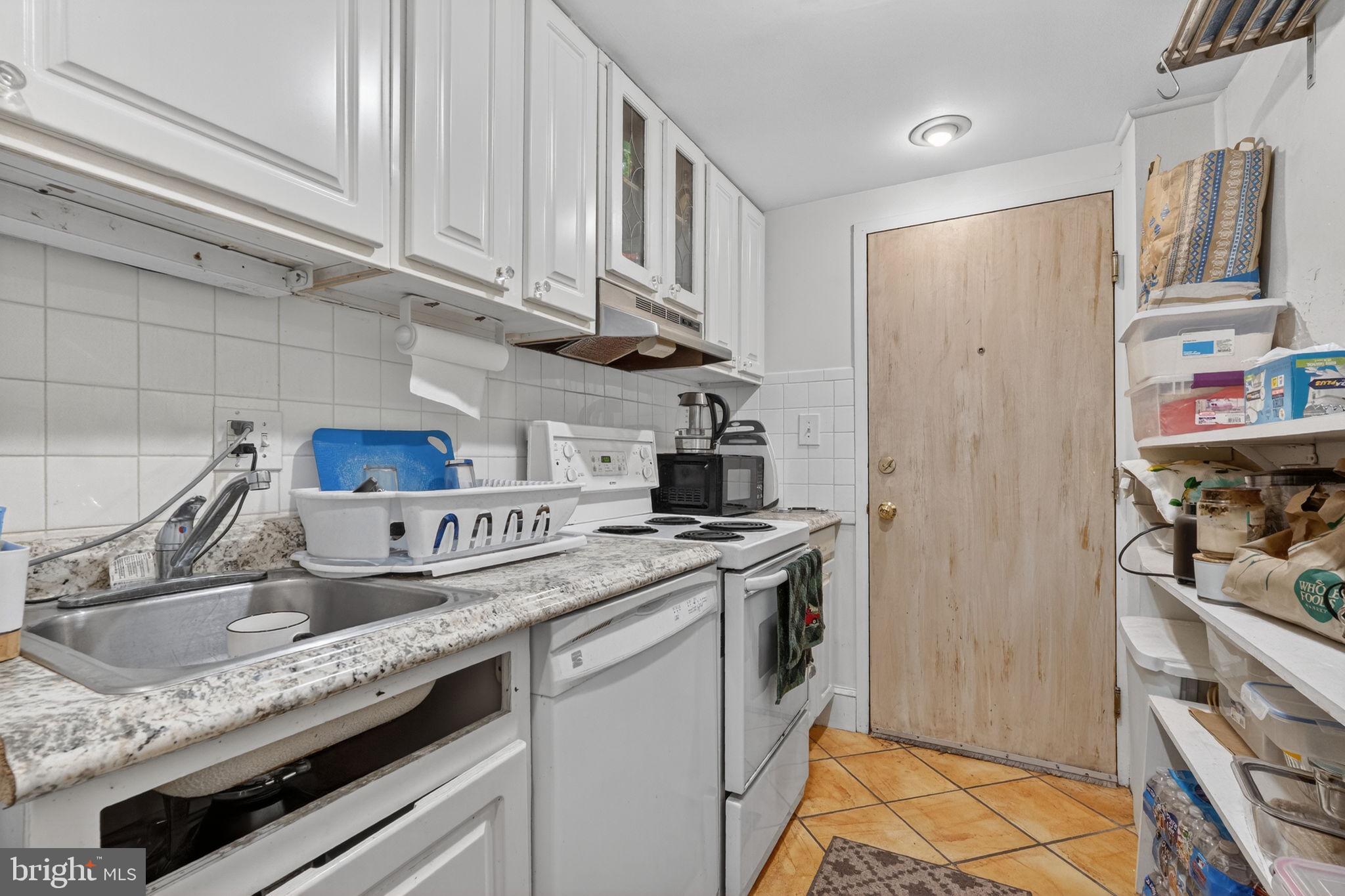 1944 Calvert Street Northwest Washington, DC 20009 - Photo 67 of 74