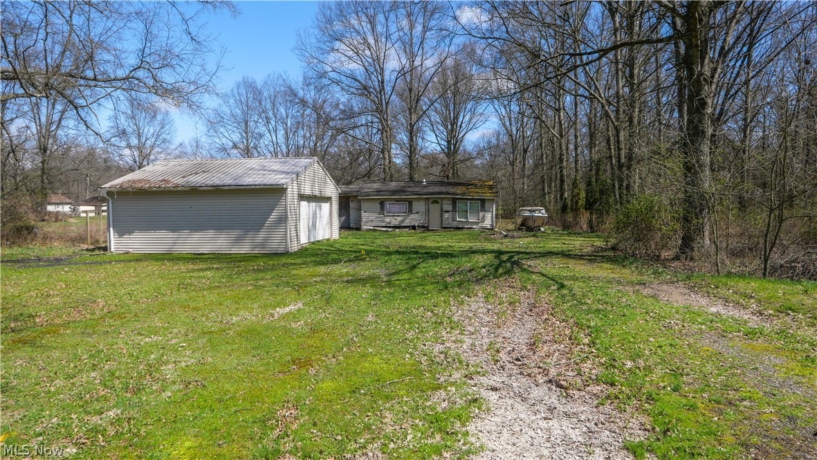5556 Shaffer Road Northwest Warren, OH 44481 - Photo 11 of 20