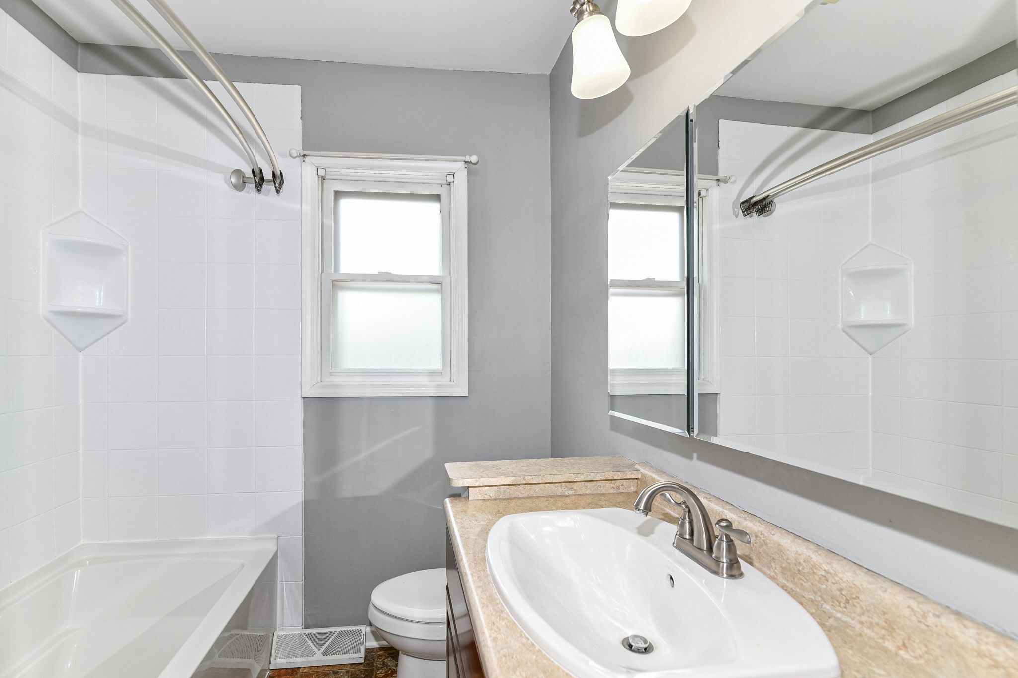 121 Main Street Pendleton, IN 46064 - Photo 16 of 30