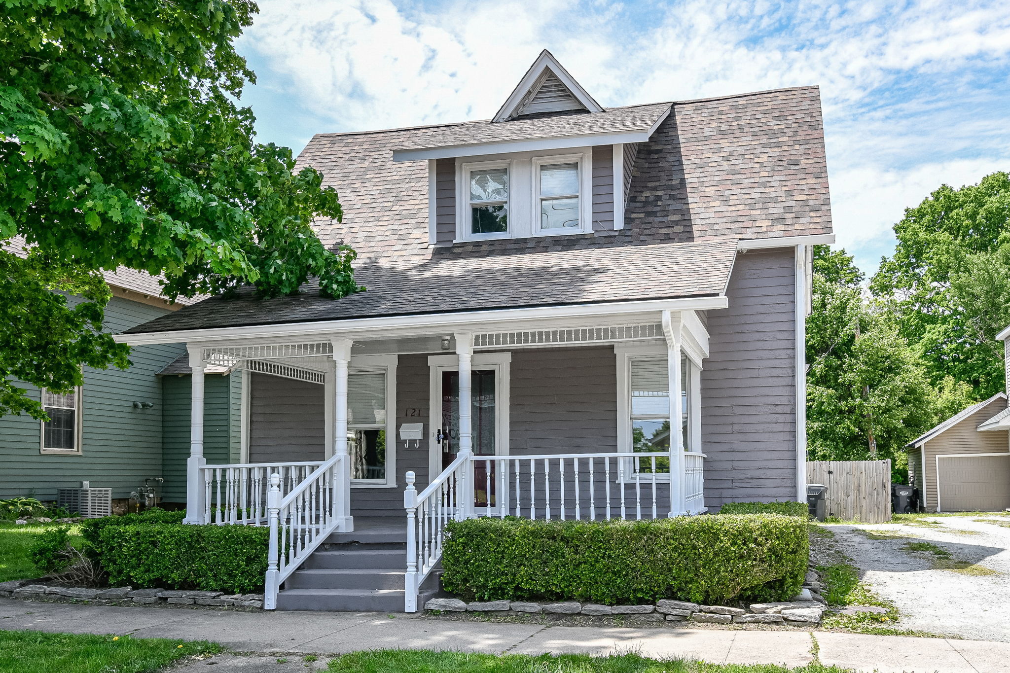 121 Main Street Pendleton, IN 46064 - Photo 2 of 30