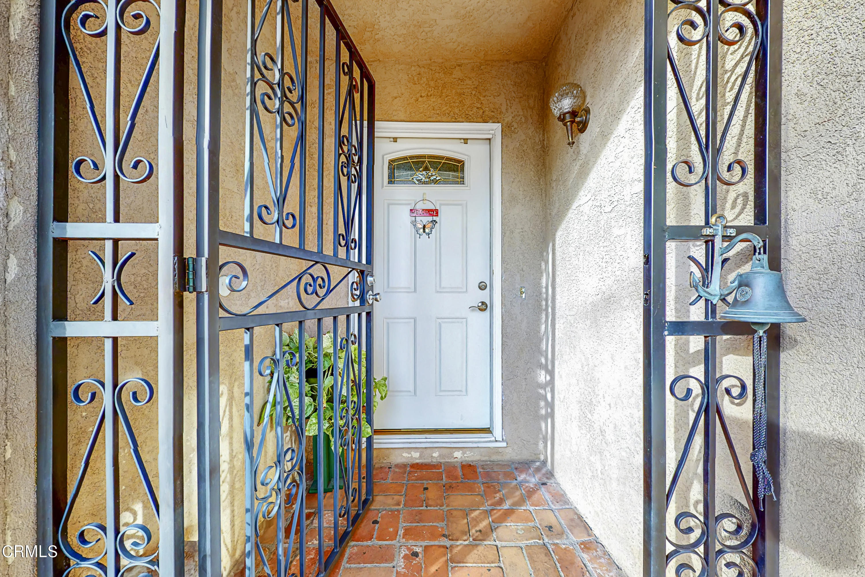 4147 Cochran Street Simi Valley, CA 93063 - Photo 3 of 58 Entrance
