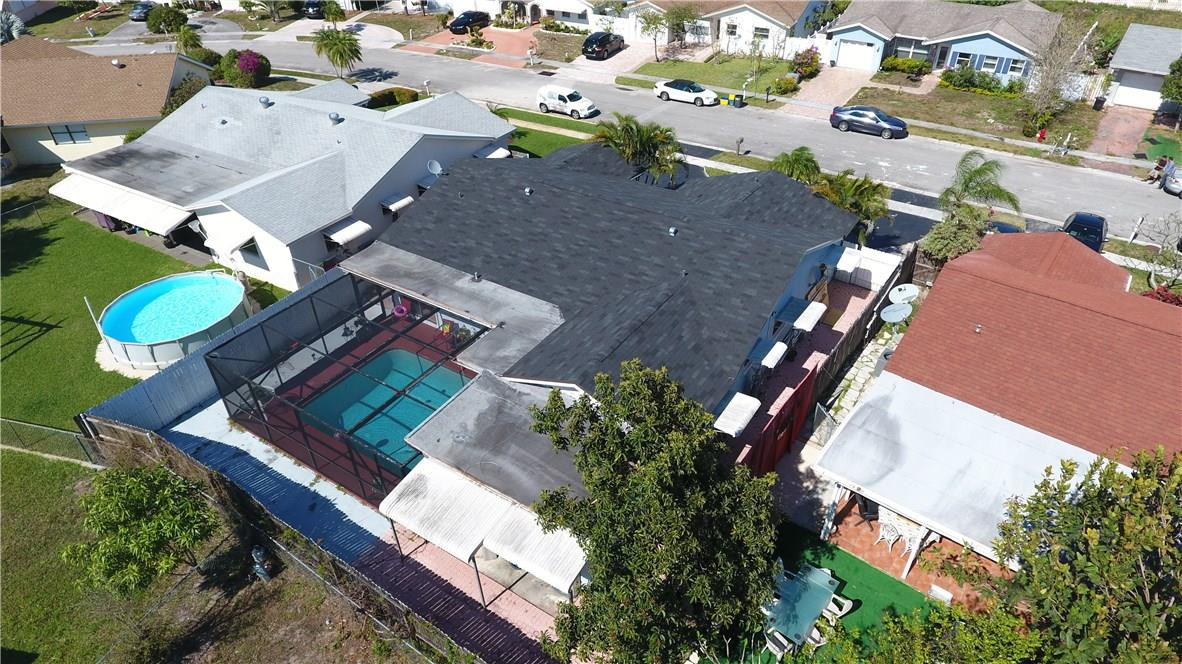 22617 Southwest 65th Way Boca Raton, FL 33428 - Photo 4 of 15 Photo 4