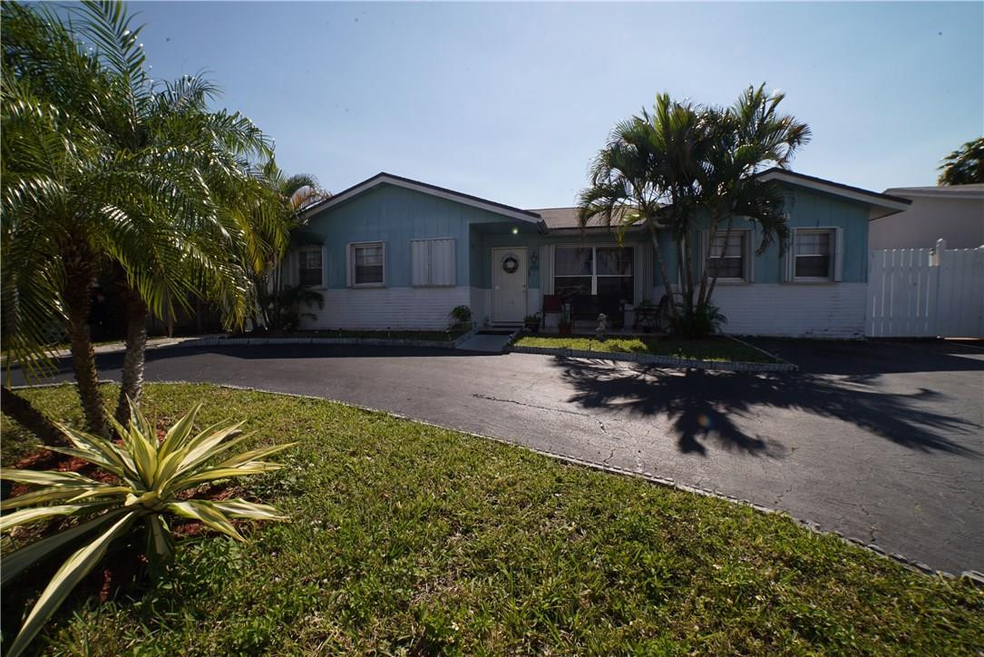 22617 Southwest 65th Way Boca Raton, FL 33428 - Photo 5 of 15 Photo 5