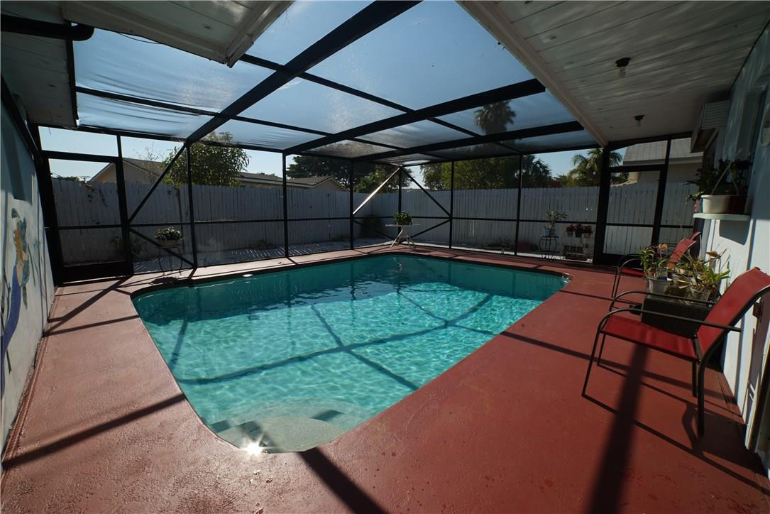 22617 Southwest 65th Way Boca Raton, FL 33428 - Photo 9 of 15 Photo 9