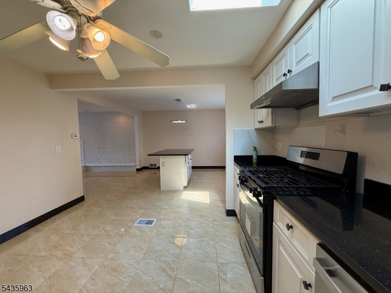 65 Wabeno Avenue Springfield, NJ 07081 - Photo 14 of 43
