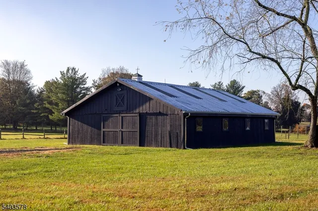 a house view with a outdoor space