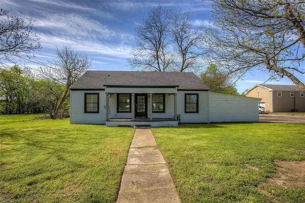 $179,000 | 1929 Stanford Street, Greenville, TX 75401