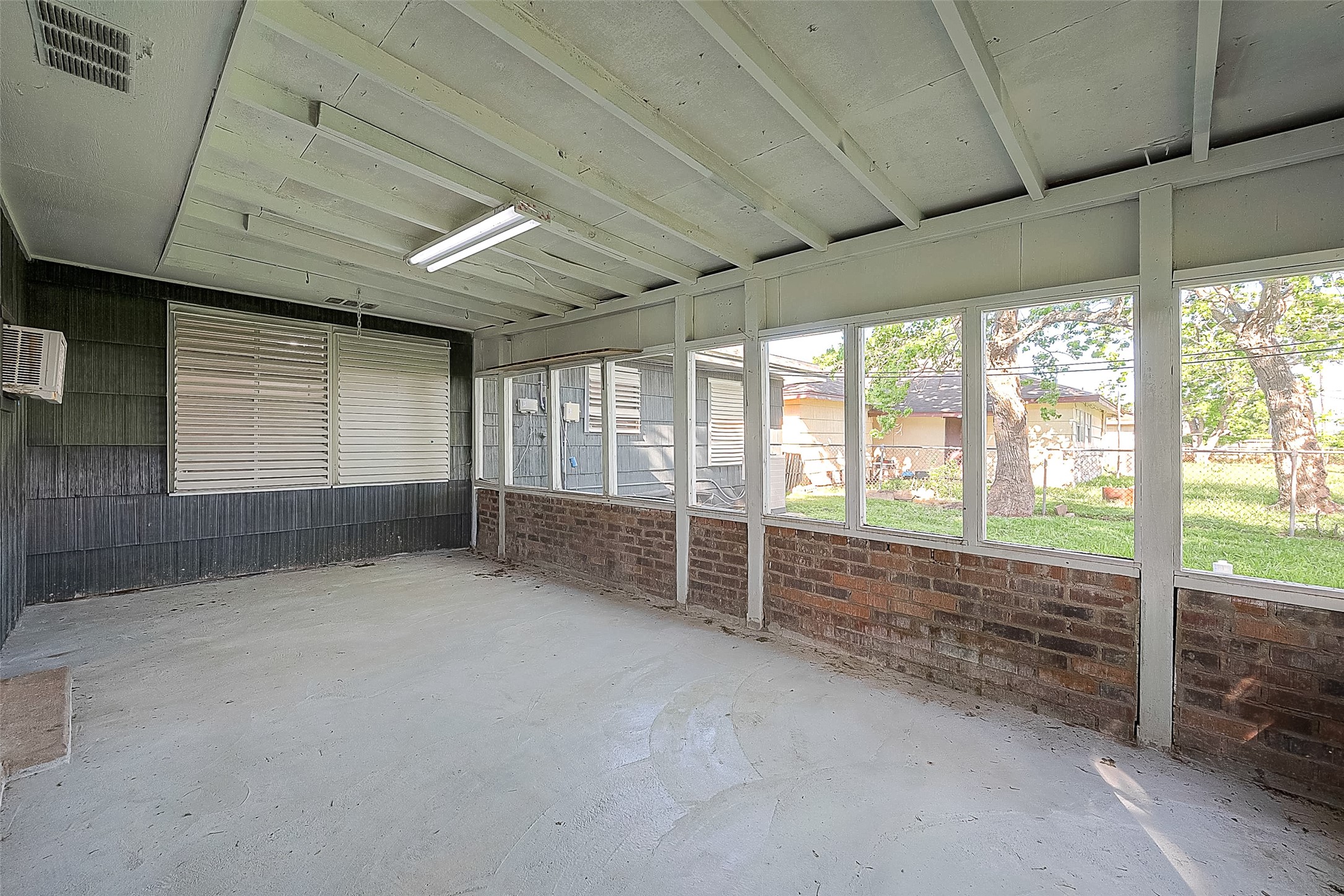 715 West 9th Street Freeport, TX 77541 - Photo 22 of 25