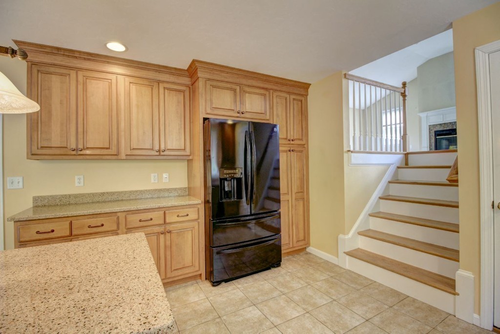 8 Amber Road Westminster, MA 01473 - Photo 4 of 29 Gallery Image 4