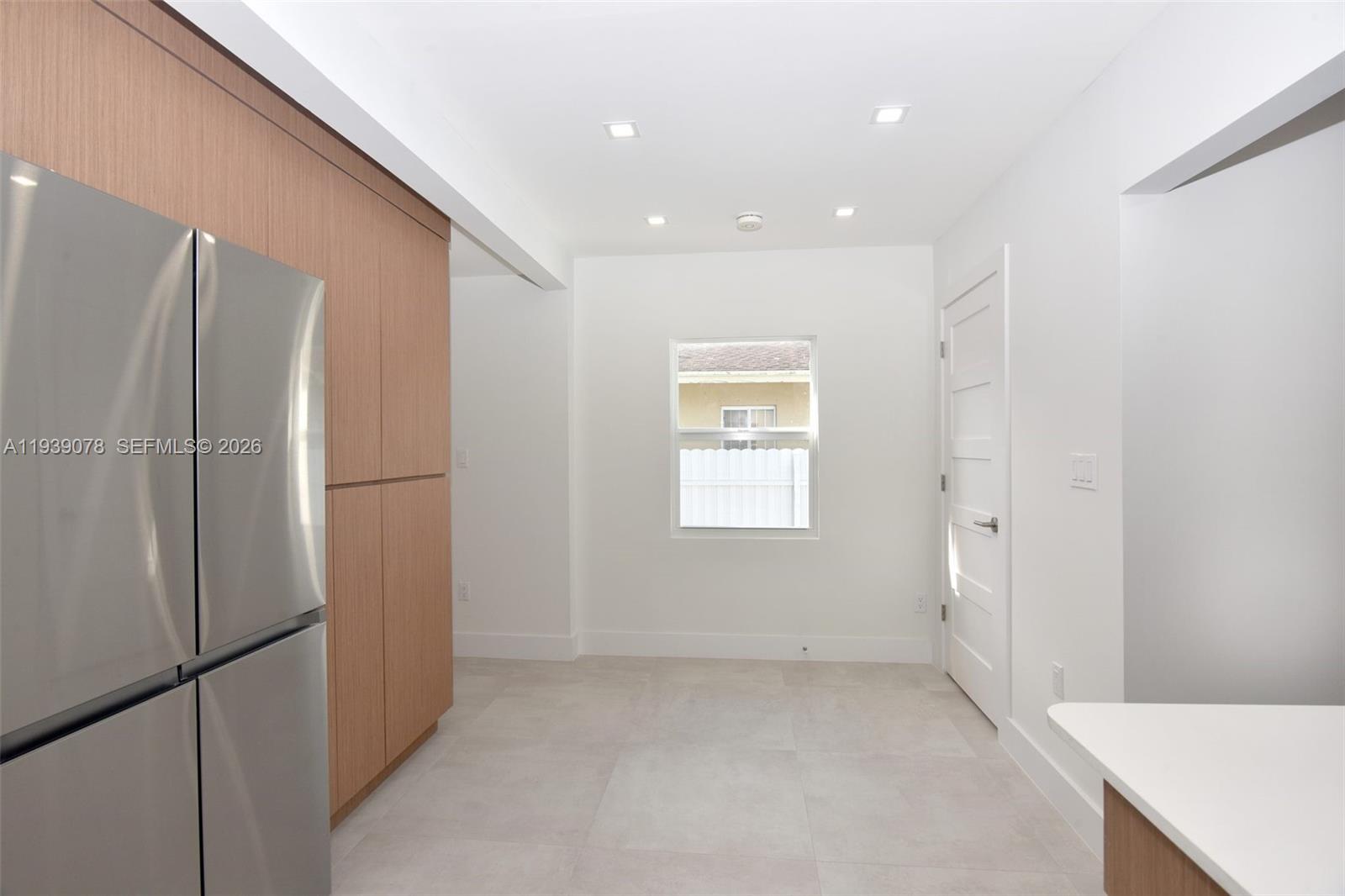 1084 Northwest 66th Street Miami, FL 33150 - Photo 18 of 34