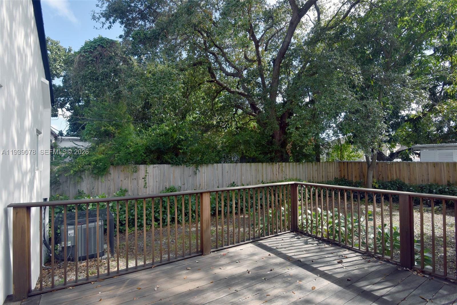 1084 Northwest 66th Street Miami, FL 33150 - Photo 29 of 34