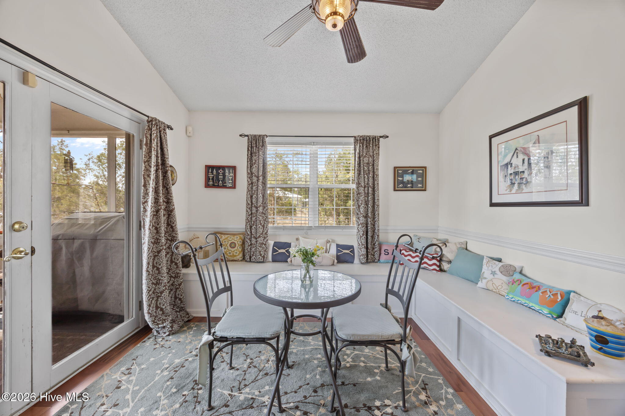 418 Spring Drive Aurora, NC 27806 - Photo 27 of 56 Dining Area with Banquet Seating - Plenty of Storage
