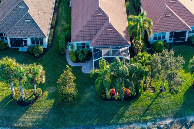 $725,000 | 8595 Palermo Court, Naples, FL 34114