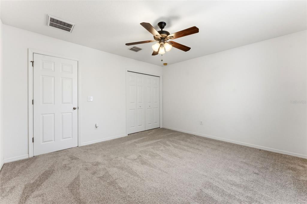10257 Newminster Loop Ruskin, FL 33573 - Photo 32 of 52