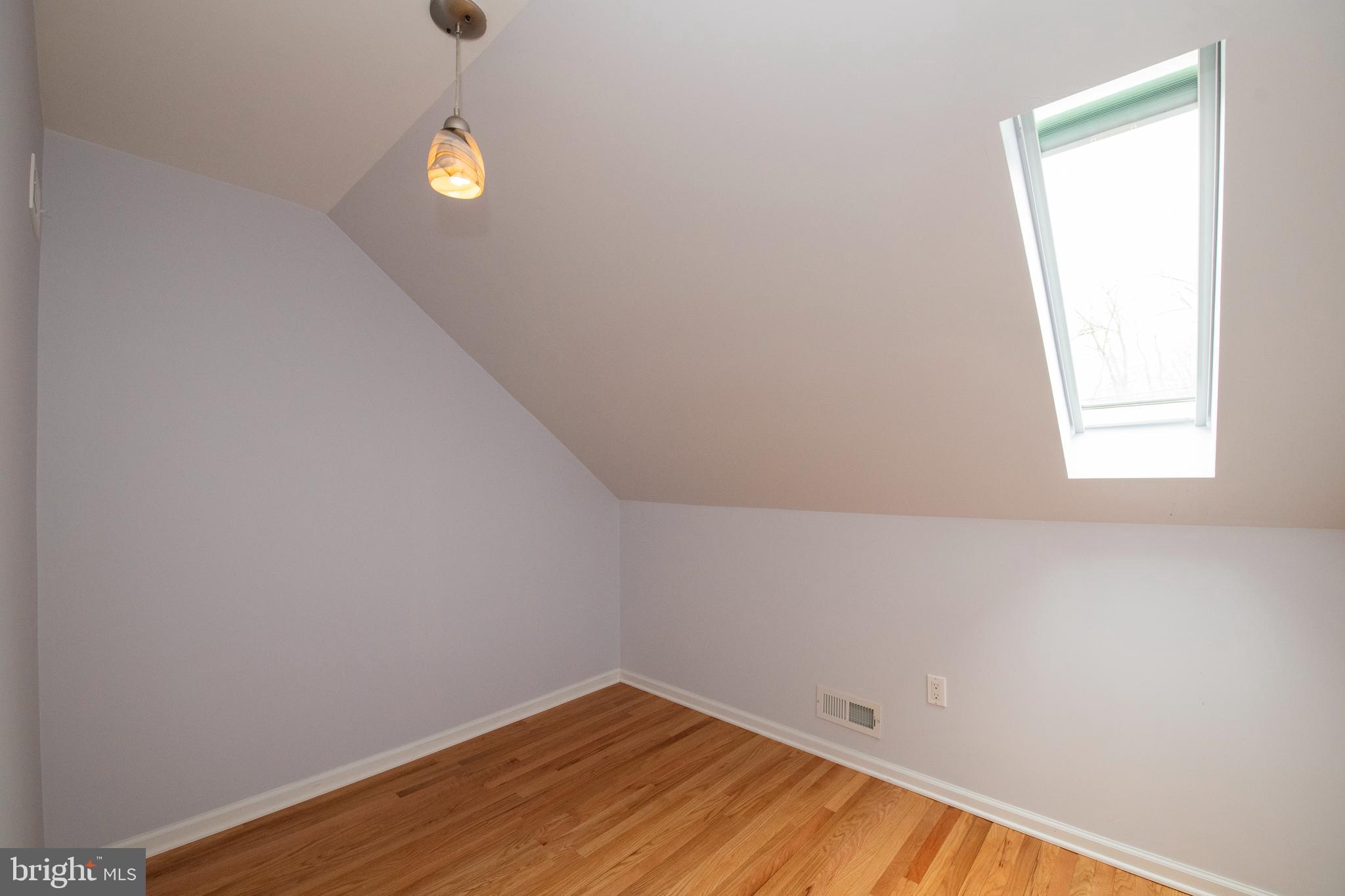 1532 Mill Road Jenkintown, PA 19046 - Photo 21 of 28 Bonus Room Bright Office Space?