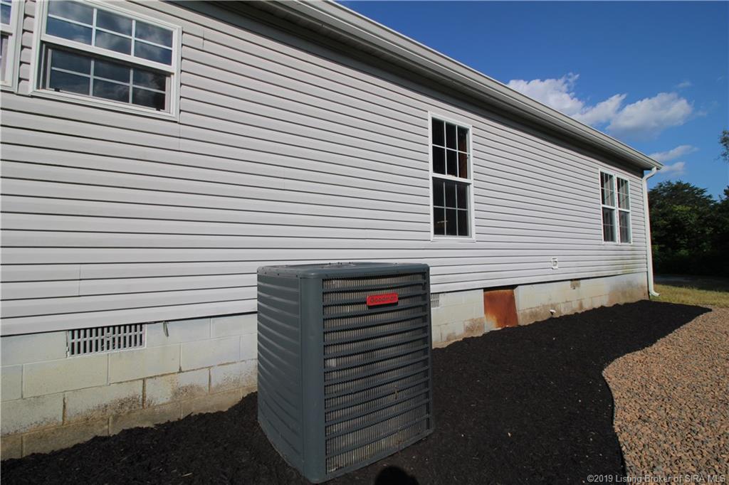 2115 Pfister Road Otisco, IN 47163 - Photo 16 of 41 Gallery Image 16