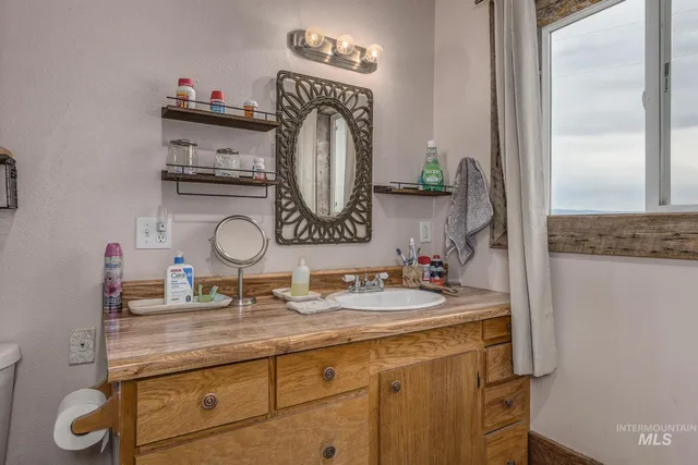 $499,000 | 724 Mundy Gulch Road, Indian Valley, ID 83632