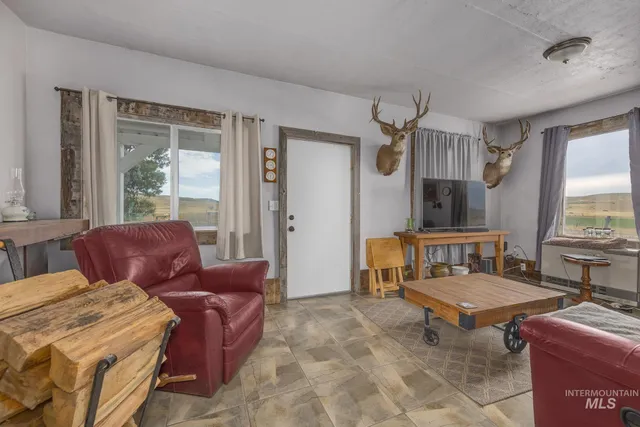 $499,000 | 724 Mundy Gulch Road, Indian Valley, ID 83632