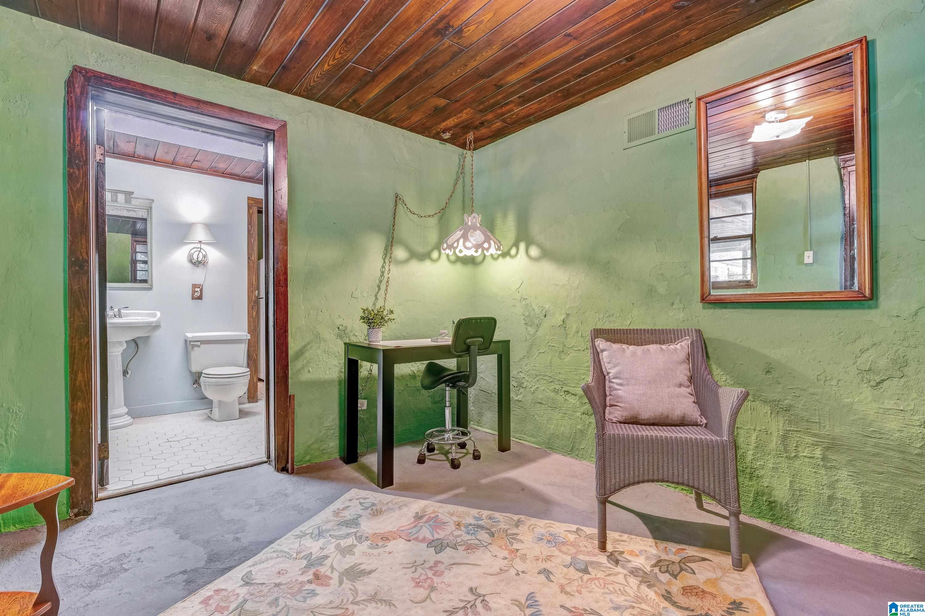 561 Shades Crest Road Birmingham, AL 35226 - Photo 39 of 62 Gallery Image 39