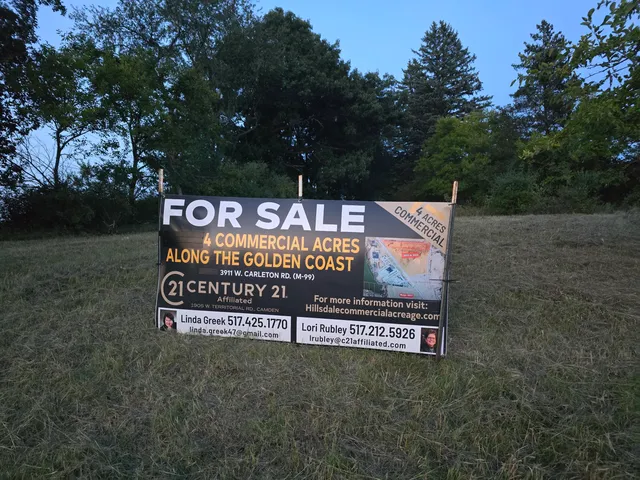 $379,000 | 3911 West Carleton Road, Jonesville, MI 49250