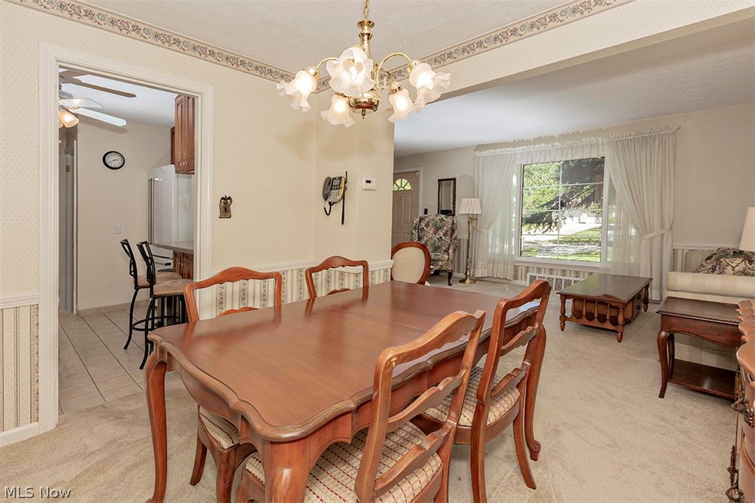 1552 Edgefield Road Lyndhurst, OH 44124 - Photo 8 of 30