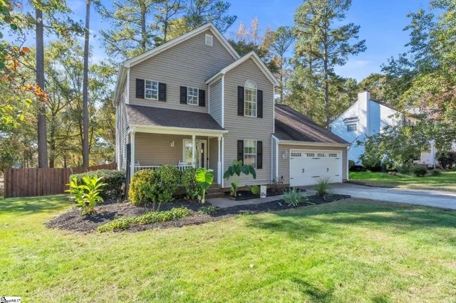 $365,000 | 14 South Penobscot Court, Simpsonville, SC 29681