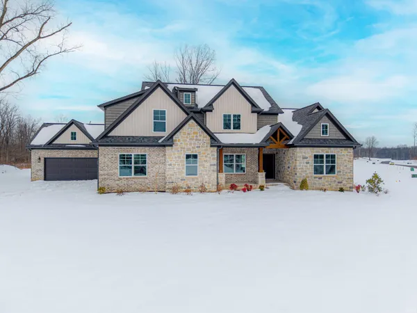$1,085,000 | 4092 Cottonwood Drive, Boonville, IN 47601