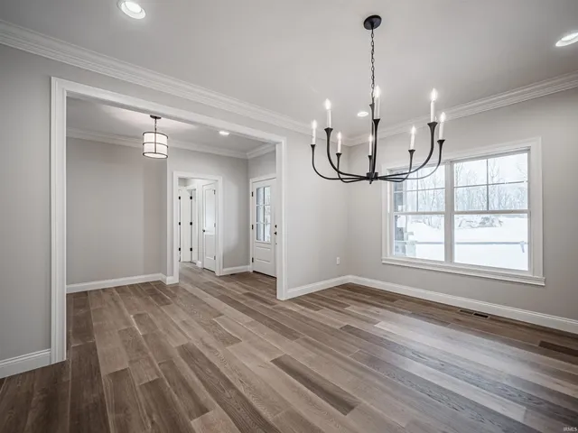 $1,085,000 | 4092 Cottonwood Drive, Boonville, IN 47601