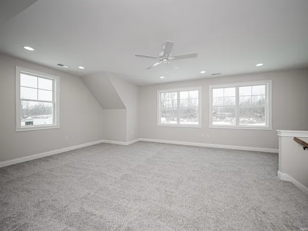 $1,085,000 | 4092 Cottonwood Drive, Boonville, IN 47601