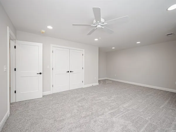 $1,085,000 | 4092 Cottonwood Drive, Boonville, IN 47601