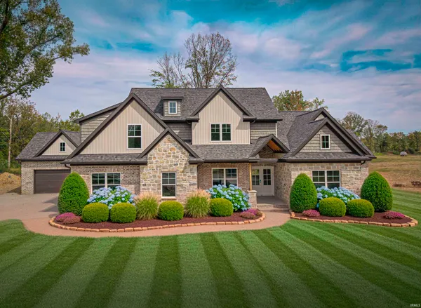 $1,085,000 | 4092 Cottonwood Drive, Boonville, IN 47601