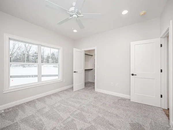 $1,085,000 | 4092 Cottonwood Drive, Boonville, IN 47601